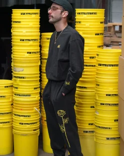 Asrai Garden Black Sweatpants