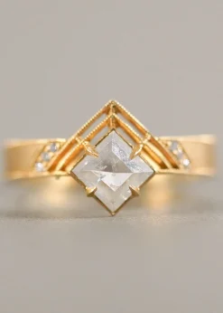Dmd Metal Bhumi Ring