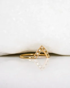 Dmd Metal Cassat Ring