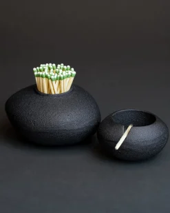 Houseplant Pebble Matchstrike