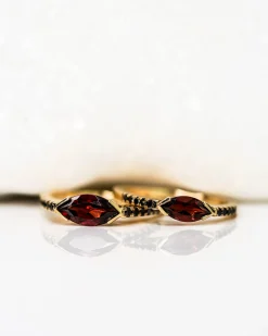 Lindsay Lewis Garnet Mini Minna Ring