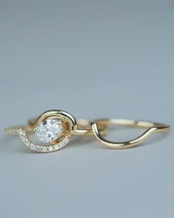 Lindsay Lewis Sway Diamond Band