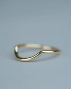 Lindsay Lewis Sway Gold Band