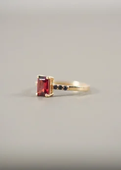 Lindsay Lewis Vela Ring