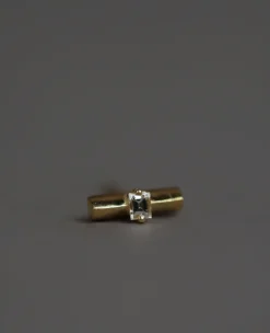 Lizzie Mandler Diamond Bar Stud