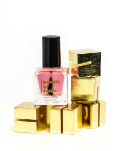 People Of Color Beauty Top Coat