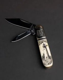 Scrimshaw Barlow Knife With Lighthouse