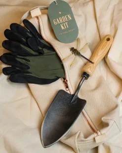 The Floral Society Garden Kit