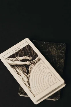 Uusi Supra Oracle Deck